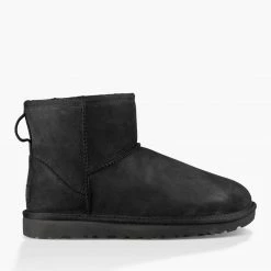 Brand new 😀 Ugg Ugg Classic Mini Lth Ld10 for 👩 Women's 🥾 Boots Colour Black 🤩